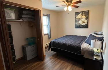 201 E Veterans Street Apt B - Foto 2