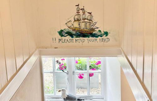 Quaint Cosy Cottage Mousehole - Photo 25