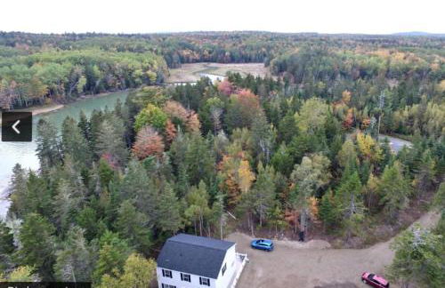 Waterfront Family & Pet Friendly Home with Hot Tub "Sandpiper Shores" - Foto 9