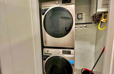 The Stylish Suite - 1BR with Free Parking - Foto 19