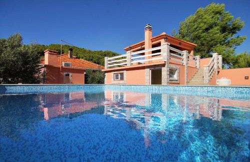 Family-friendly apartments with swimming pool Smokvica, Korcula - 9161 - Foto 1