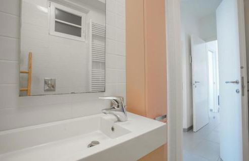 Stunning Home In Magliolo With Sauna - Photo 31