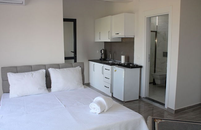 Capo Calaberno Aparts - Photo 26