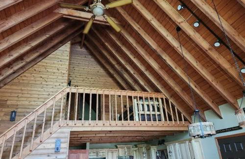 Pocono Mountain Retreat - Foto 28