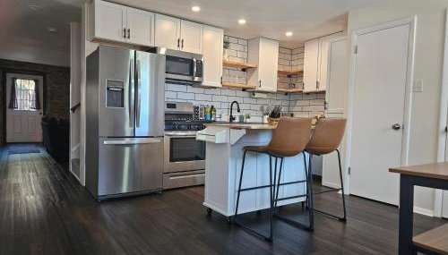 Cozy & Modern 3-Bed Retreat - 8 Mins to Bridge St - Foto 1, stove, dishwasher