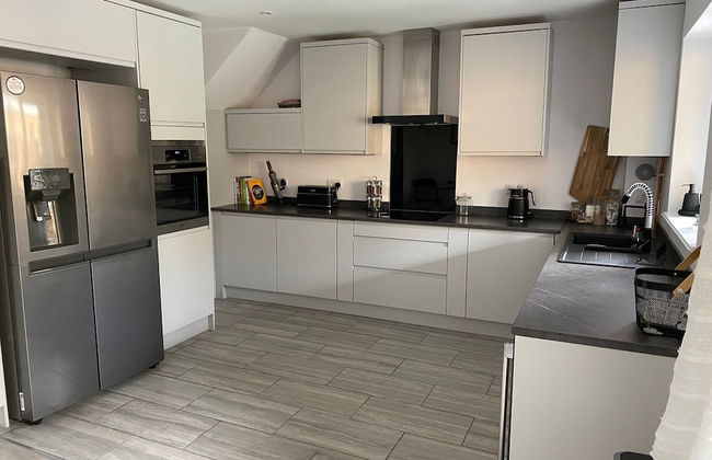 Beautiful 4-bed House - Foto 14