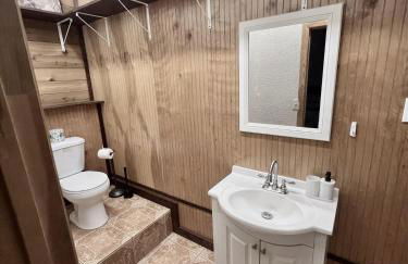 Spacious Lake Retreat for Families - Foto 41