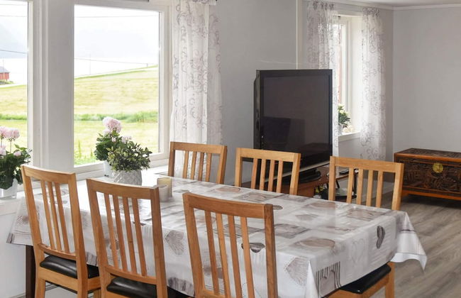 7 Person Holiday Home in Averoy - Foto 21