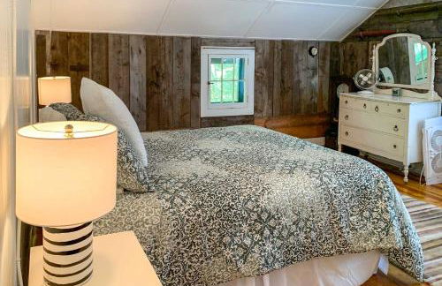 Saranac Lake Cabin with Beach Access - Foto 14