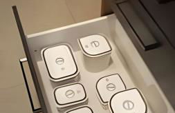 SUPERPRÁTICO-Amplo Apê com Garagem em bairro nobre - Foto 29