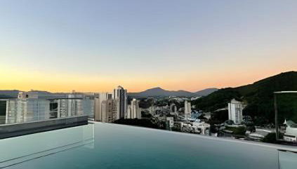 LOFT UP 509 | Mobiliado | WIFI | Piscina | Vaga - Foto 1