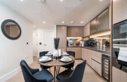 Modern- Battersea Power Station 2-Bed Apartment with Balcony - Foto 8