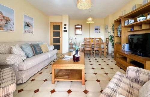 Apto. Tobago, vistas y urbanización de ensueño - Foto 4