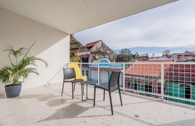 Picturesque 2BR in Casco Antiguo - Photo 32