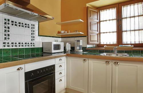 Mansion with Pool & Terrace - Foto 5