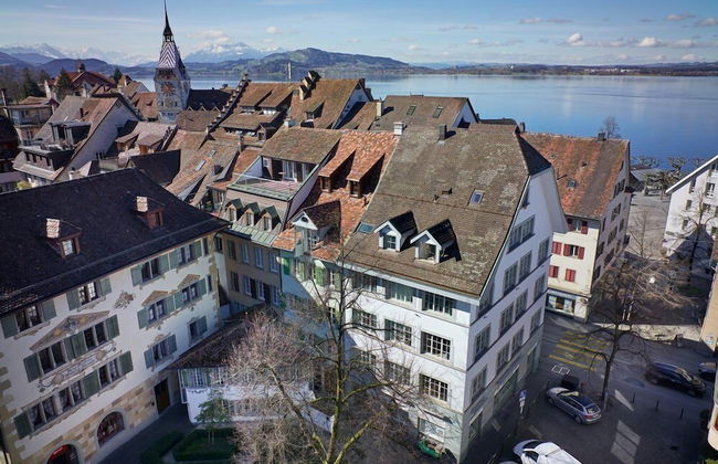 Stylish Apartment in the Heart of Zug by Airhome - Foto 40