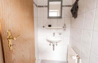 Großzügiges Wohlfühlhaus zwischen Stadt & Meer - Foto 23