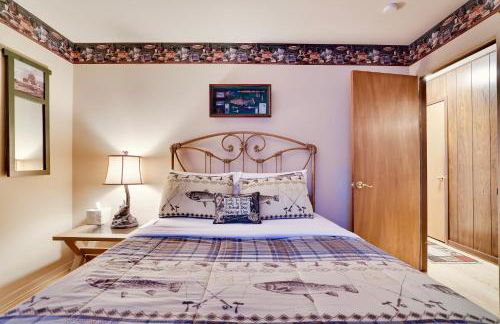 Lakehouse with Boats, MiniGolf, Sauna, HotTub, Swings and Playground! - Foto 26