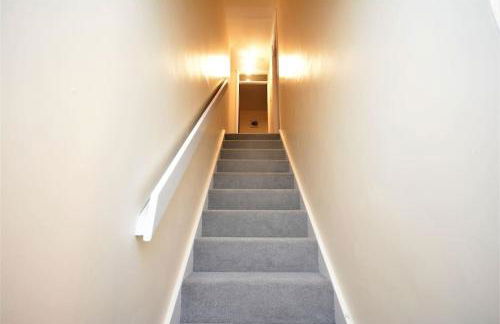 Spacious 3 Bedroom House in Beckton London - Foto 3