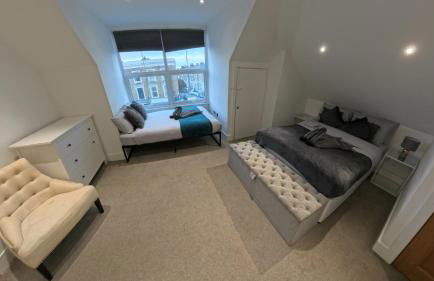 2 bed flat, sleeps 8, driveway, 5 Mins to Brixton - Foto 30
