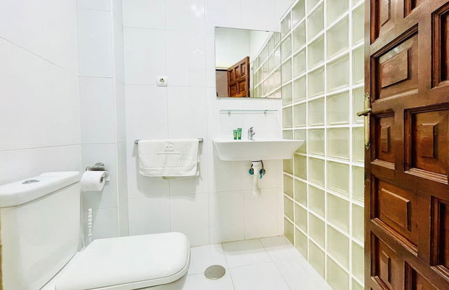 Mountain-view Apartment by Sea - Foto 19