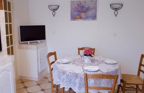 Les murmures du Temps Villa 3 Chambres avec Piscine - Foto 34