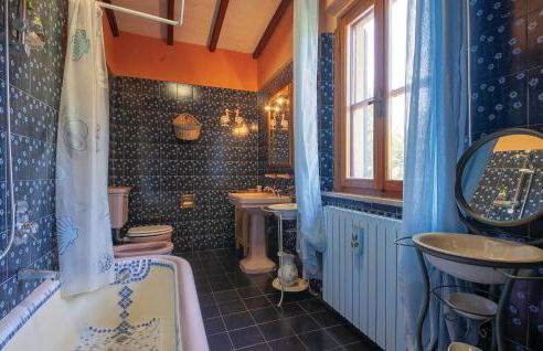 Cozy Home In Crespina Pi With Sauna - Foto 19