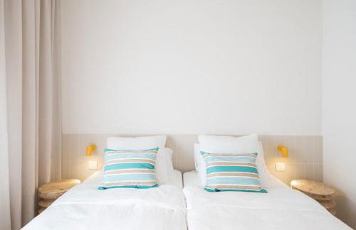 Mediterranean Retreat with 4-Bedroom, 3-Bath Apartment in Barcelona - Foto 22