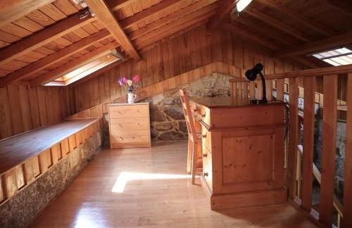 Comfortable Rural Cottage in Ancient Village in the Douro Region - Photo 17