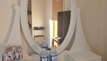 Edinburgh city centre one private bedroom in shared apartment with private bathroom with free car parking - Foto 4