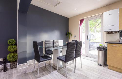 Newly Refurbed 5 Bed House for Contractors, Families & Relocation- Cosely Wolverhampton - Foto 12