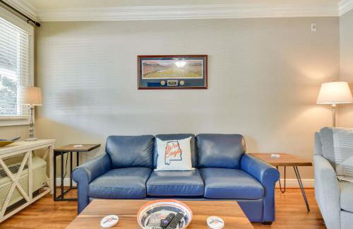 Auburn Retreat with Balcony - Walk to Campus! - Foto 14