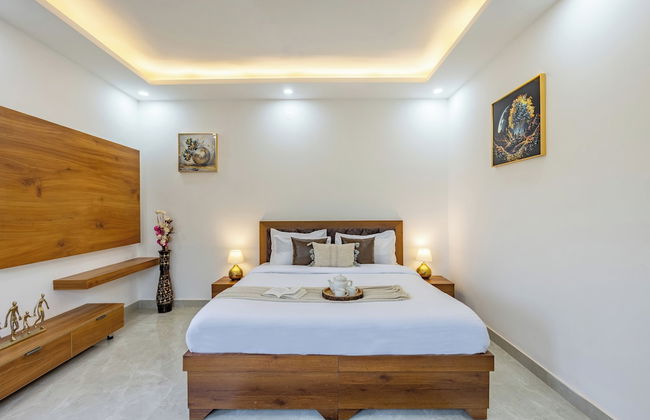 ELIVAAS 5 BHK With Pvt Pool - Zenora - Foto 17