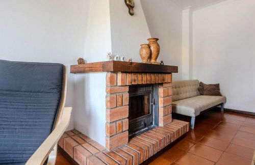 Casa de José &Maria, casa espaçosa para famílias e grupos até 10 pessoas - Foto 13