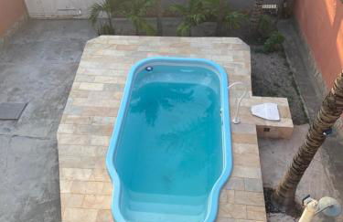 Casa com piscina próximo à praia do sudoeste - Foto 1