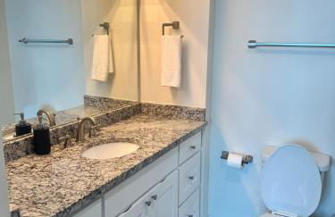 Luxe Penthouse Waterfront Loft - Foto 12