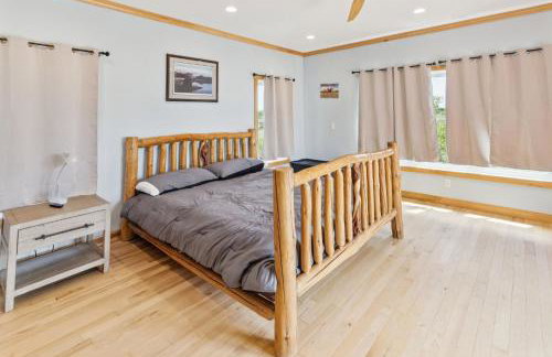 Lakeside 4BR Retreat Private, Peaceful & Scenic villa - Foto 23