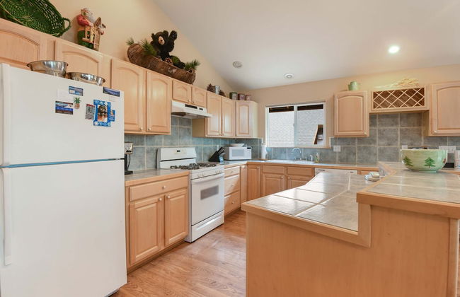 Kings Beach Bliss Walk to Outdoor Fun! - Photo 7