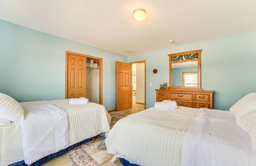 Lakefront Home with Yard and Views in Cheboygan! - Foto 19