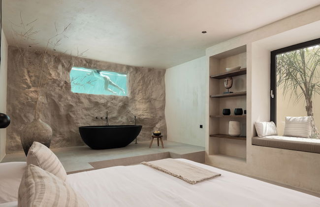 Seven Rocks Suites - Photo 11