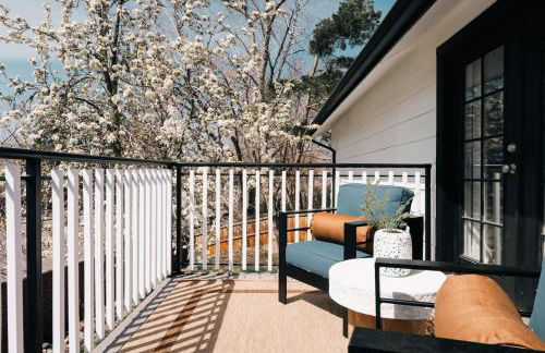 House of Noir Elan Stunning 6BR Designer Retreat - Photo 22