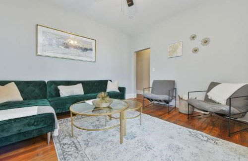 The Maverick Downstairs - Lux Apartment - Free Parking - 2 Miles From Airport & Downtown Boston - Foto 3