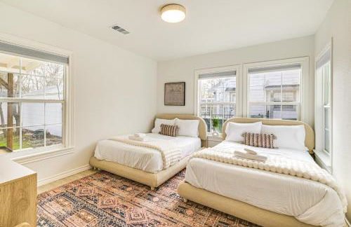 Walk to Cowboys Games Arlington Home with Hot Tub! - Foto 14