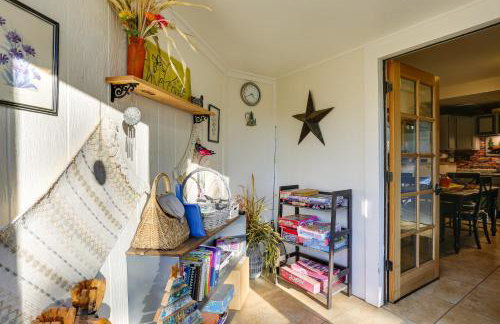 Pet-Friendly Pine Home Near Hiking and Fishing! - Photo 14