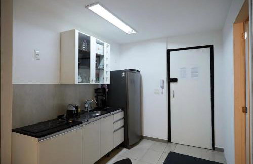 02 - ESTÚDIO NA SAVASSI com Wi-fi, TV, Vaga de garagem, Cozinha completa - Foto 33