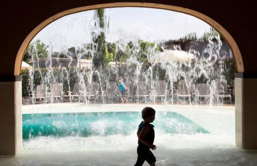 Villa Norcenni Aparthotel - Photo 24