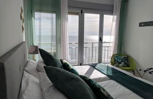 Apartamento con vistas al mar primera linea de playa del Postiguet - Photo 24