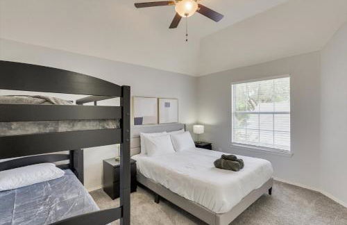 Luxurious Home w Cinema Room & Private Pool - Foto 40