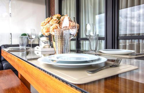 Rosemari's Apartments Centro SP com Piscina e Wi-Fi rápido - Foto 68