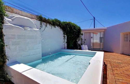 Casa Típica com Pátio e Tanque - Foto 37